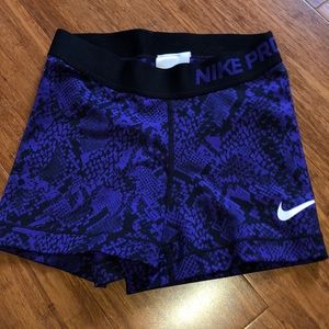 nike pro